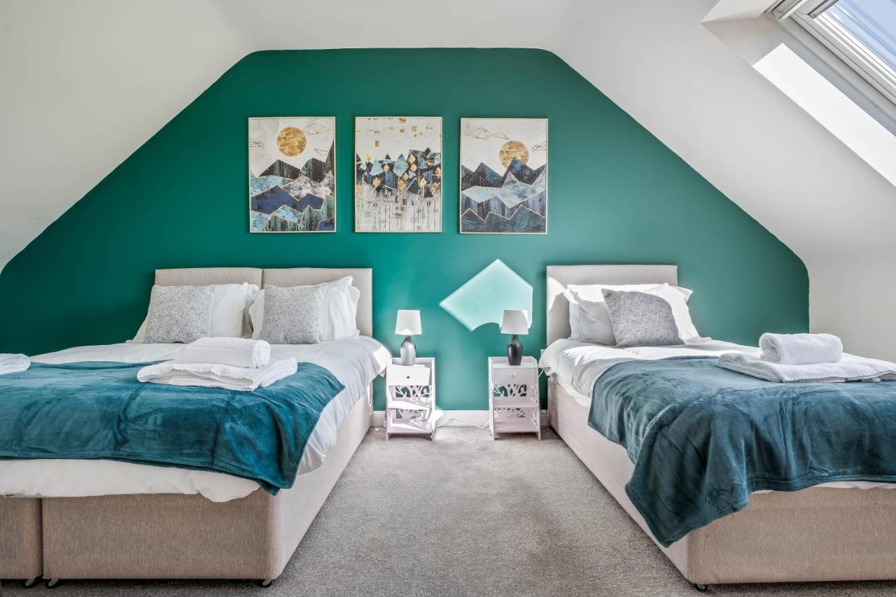 Beautiful And Comfortable Home Away From Home With Free Parking, Fast Wifi And White Crisp Hotel Standard Linen Hosted By Our Home Short Stays Northampton Exterior foto
